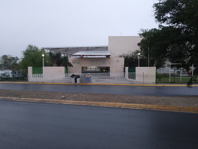 Entro a segundo grado de secundaria, pero me cambian de escuela