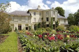 Se muda a Down House