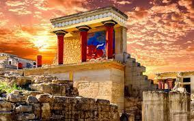 I CRETESI (2000-1450 a.C.)