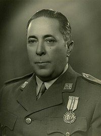 Delgado Serrano capitaneja les tropes nacionals en l'inici de la contra a la Batalla de l'Ebre.