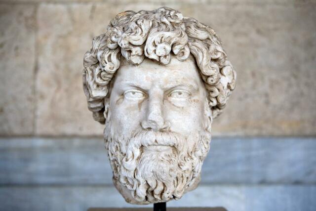 1. Etimología de Administración