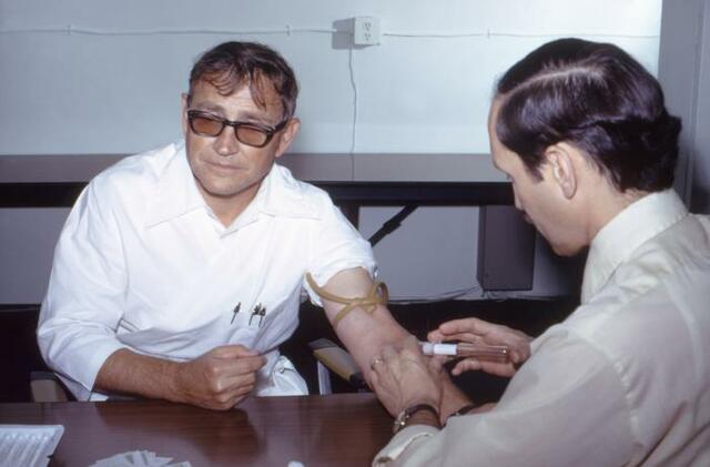 Antibodies testing on a male