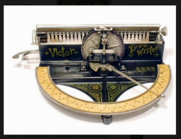 primera maquina de escribir