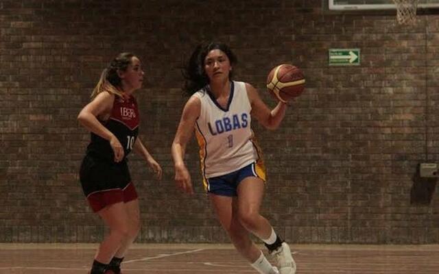 Se crea el primer reglamento para el baloncesto femenino