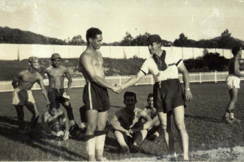 DÉCADA 40 - Esquadrão de Aço