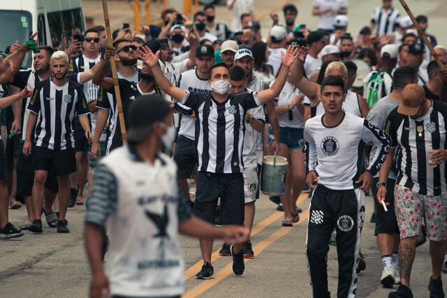 20 - Crise e Centenário