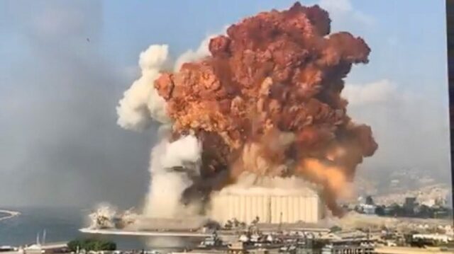 Atemptat contra la caserna de Beirut