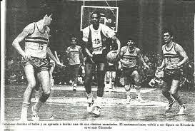 Primer partido oficial