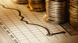 Timeline: Línea de tiempo sobre el pensamiento económico a través del tiempo