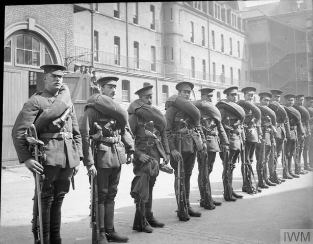 The outbreak of war in August