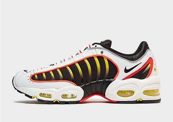 NIKE AIR MAX TAILWIND IV