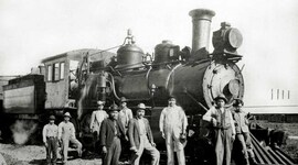 Timeline: Aspectos significativos en materia economica e industrial del Porfiriato al Cardenismo