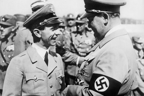 Conferencia de Wannsee. La jerarquia nazi acuerda emprender "la solución final" del problema judio