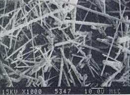 Resinas plásticas y fibras reforzantes mejoradas.