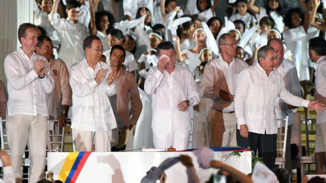 Culminaron las negociaciones dando paso a la paz 2016