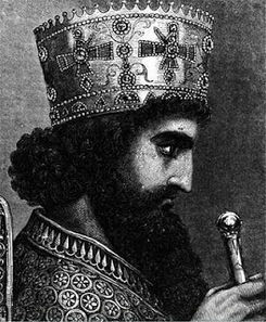 Jerjes I  sube al trono en Persia. Muerte de Dario I