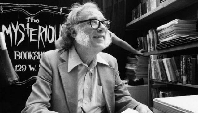 Isaac Asimov contribuyó con varias narraciones relativas a robots