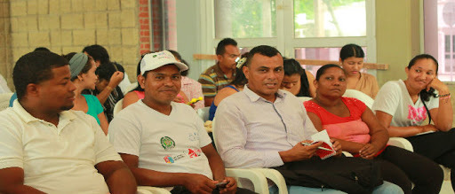 Líderes comunitarios como conciliadores