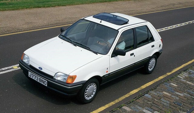 Fabricación de un Ford Fiesta 2T