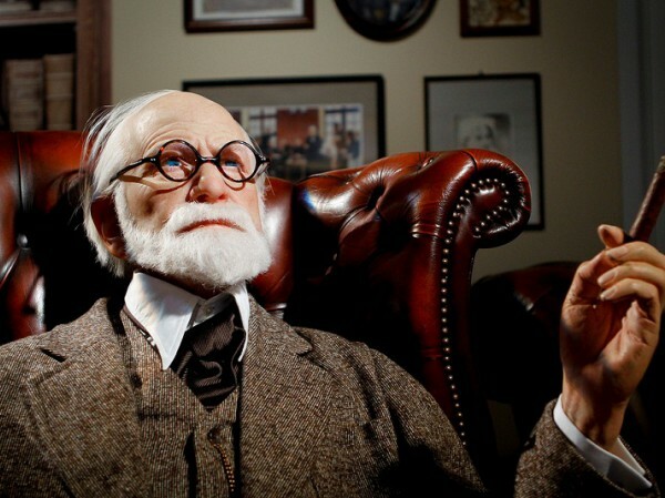 SIGMUND FREUD (1856-1939)-PSICOANALISTA