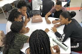 Nuevos lineamientos de etnoeducación.