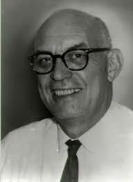 Herencia Robert C. Tryon