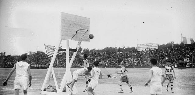 El primer juego oficial