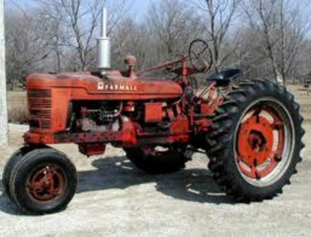 First Tractor was Invented