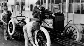 Timeline: La segona revolució industrial-Mariam Rifi Aida 1BAH