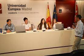 “Deporte y sociedad: formación multidisciplinar y retos contemporáneos”.