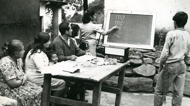 Nacimiento de las escuelas de las primeras letras