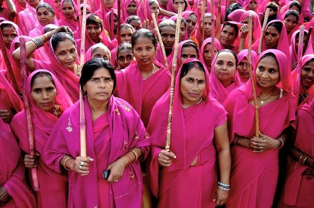 La Gulabi Gang: justicia para las mujeres