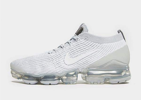NIKE AIR VAPORMAX