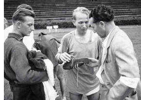 En este año Adidas tiene su éxito ya que gano la confianza de los atletas porque contaba con las necesidades