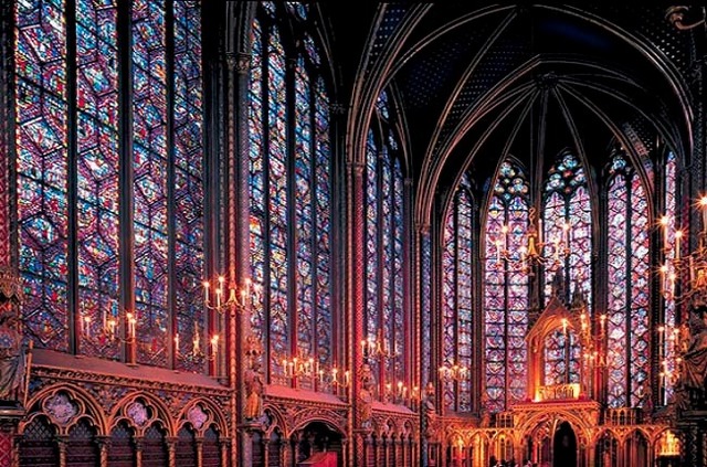Tendencias Arte Gótico / (Sainte Chapelle)
