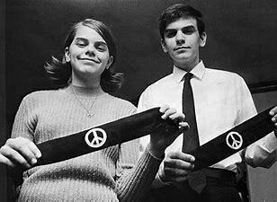 Tinker vs Des moines