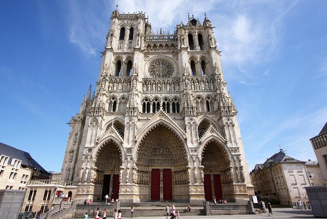 Fin del Gótico Clásico / (Catedral de Amiens)