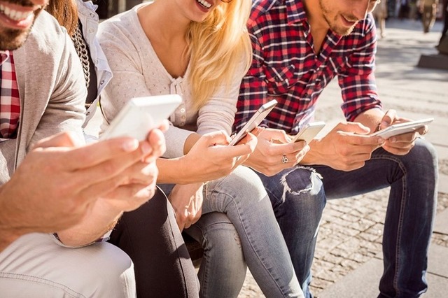 El móvil es primero