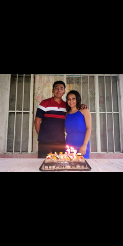 Cuando cumpli los 17 años me hicieron una fiesta junto mi novio ,amigos y familia