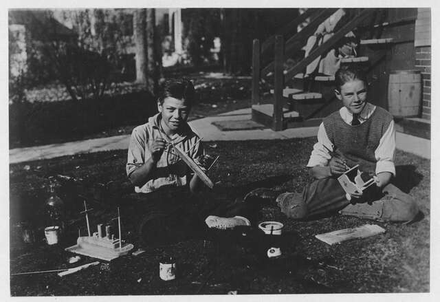 American Children Make Toys for the Refugee Kiddies Overseas