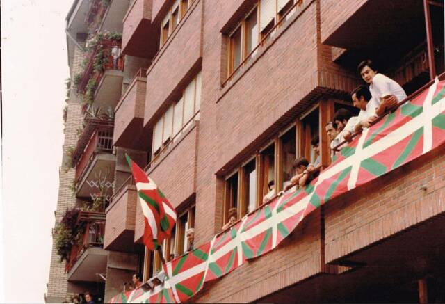 37 urte eta gero ETAk Tolosako 3 gazteen hilketak onartzea