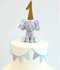 Paularen lehenengo urtebetetzea