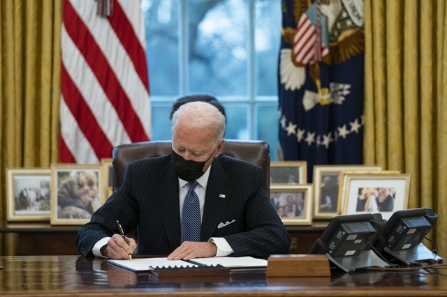 Ban on trans people serving in Military lifted again