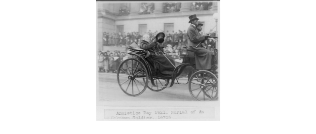 President Woodrow Wilson presents his Fourteen Points