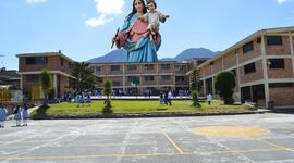 Timeline: MADRE ELISA FUNDADORA