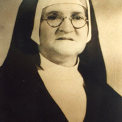 Timeline: Madre Elisa fundadora