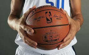 profesor James Naismith