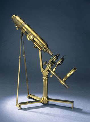 Achromatic microscopes were introduced