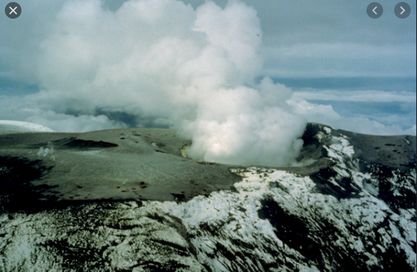Nevado del Ruiz volcano erupts.