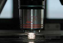 The introduction of the oil immersion lens